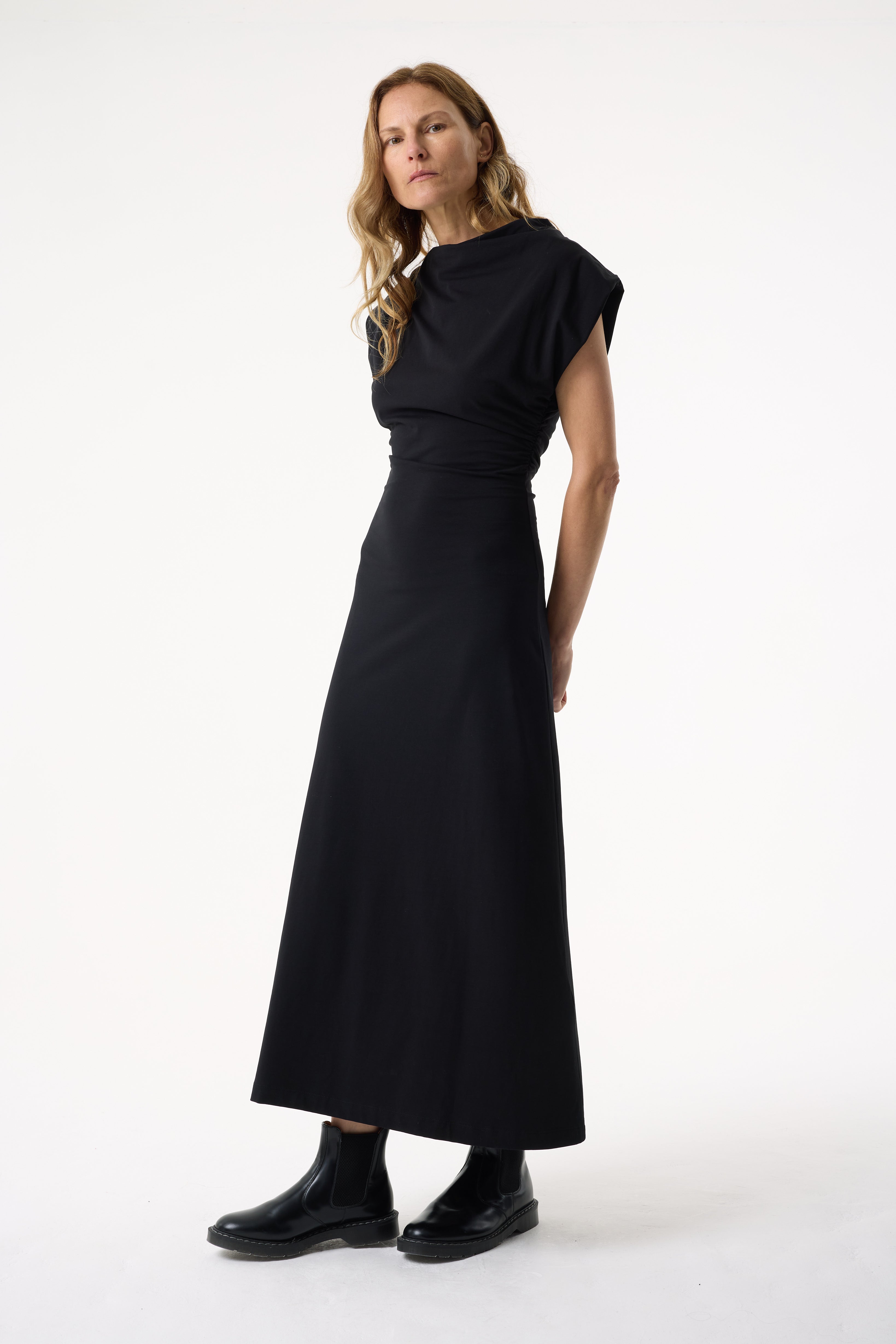 LOLA BLACK DRESS