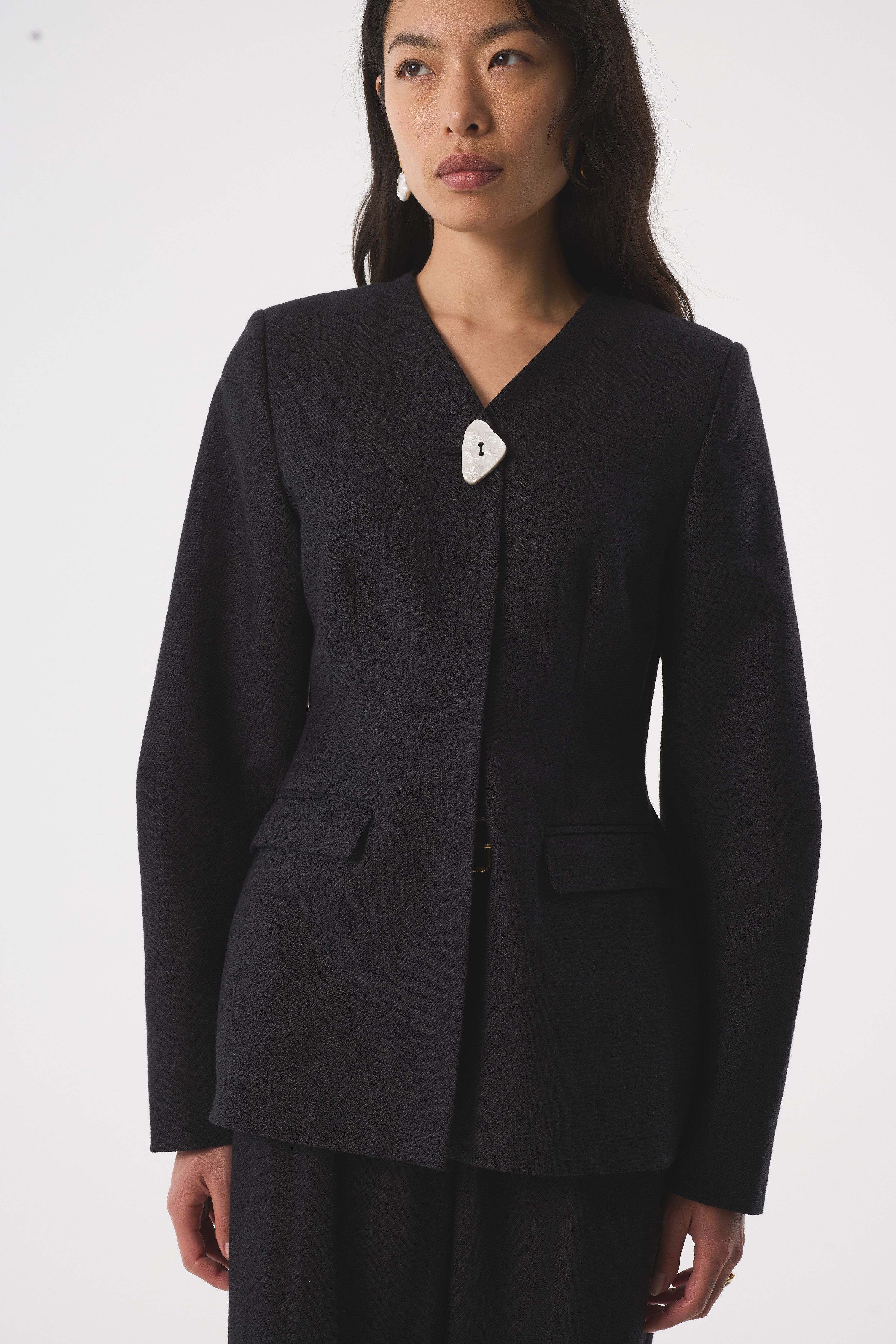 ELSIE BLACK JACKET