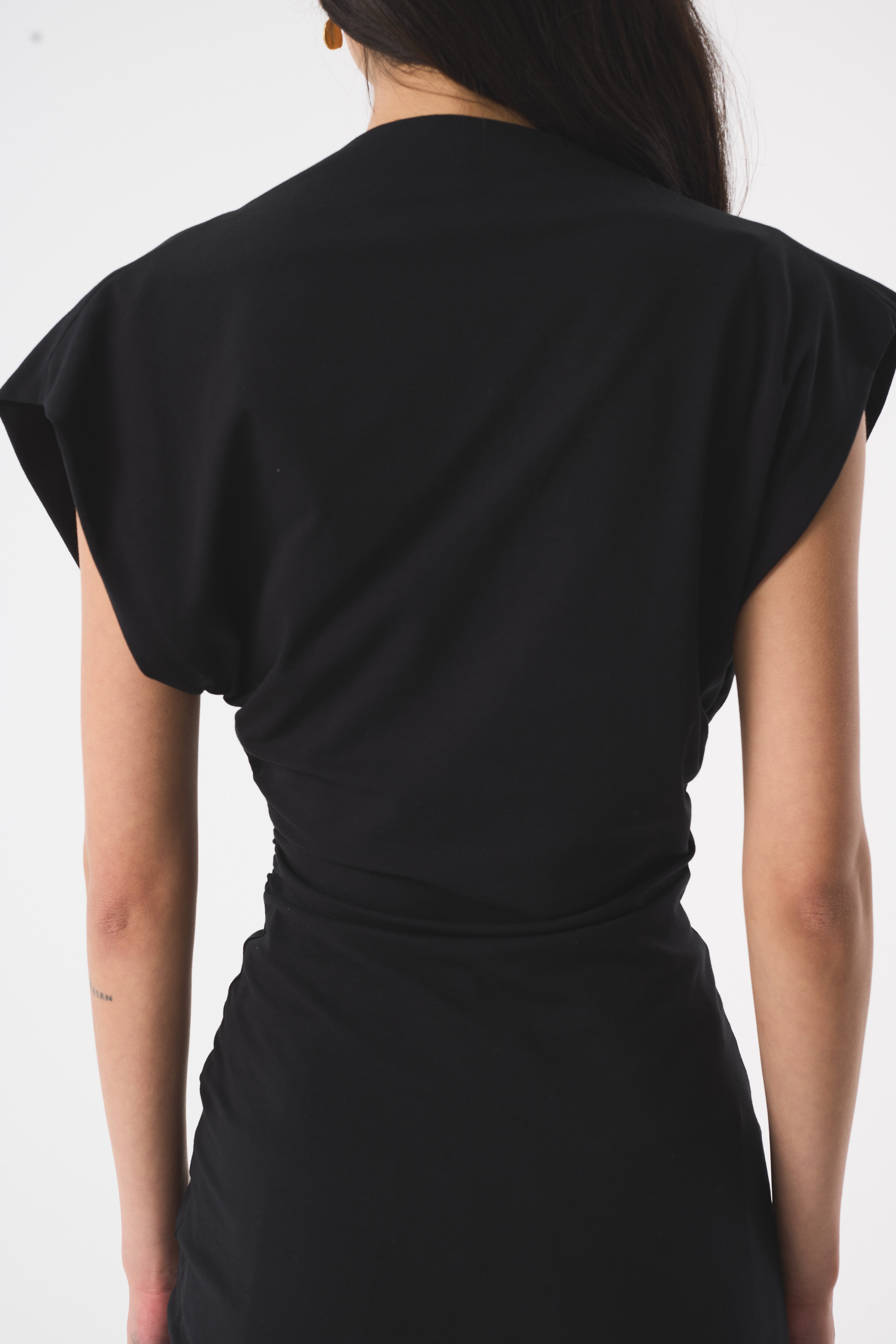 ISLA BLACK TOP