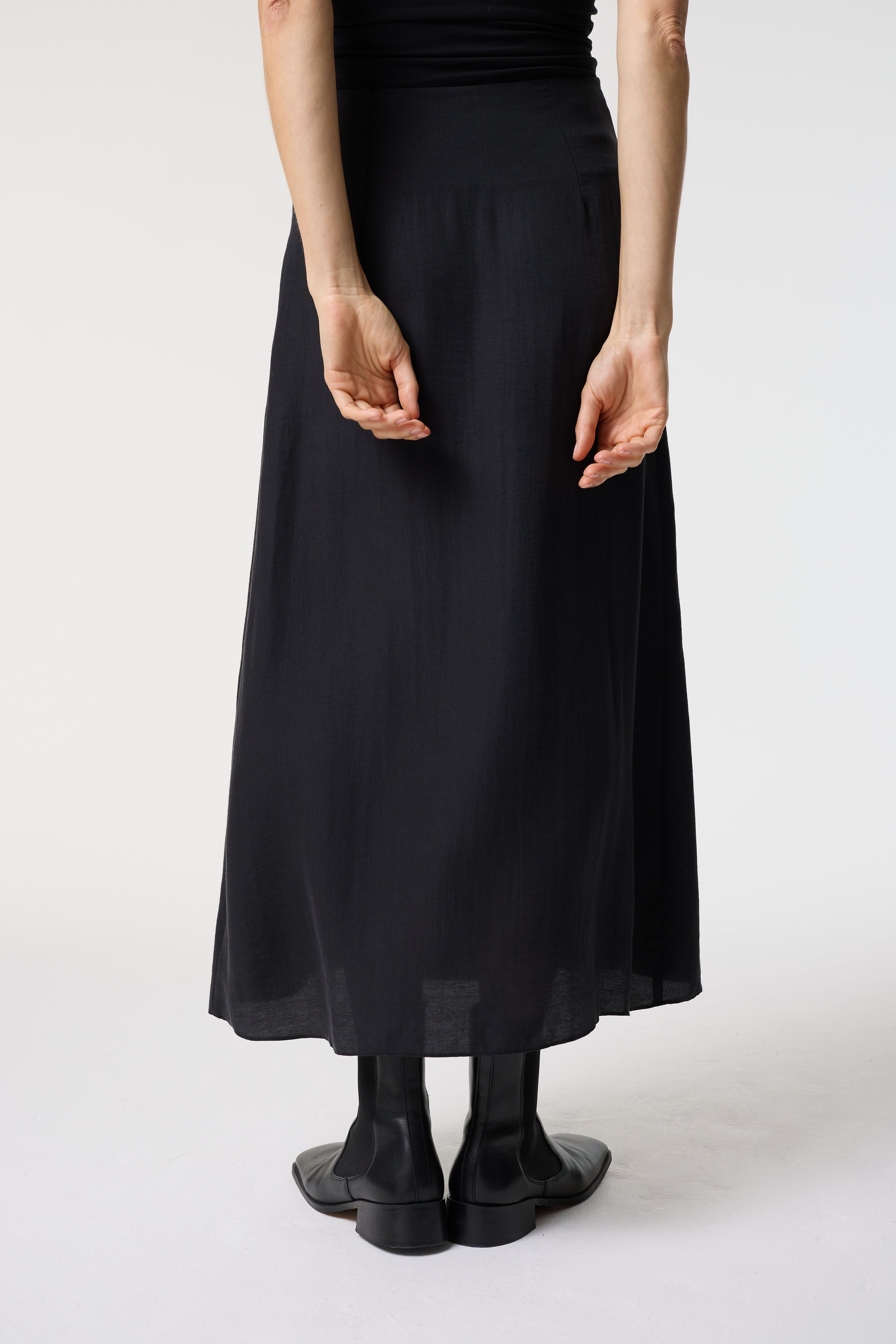ELODIE BLACK SKIRT
