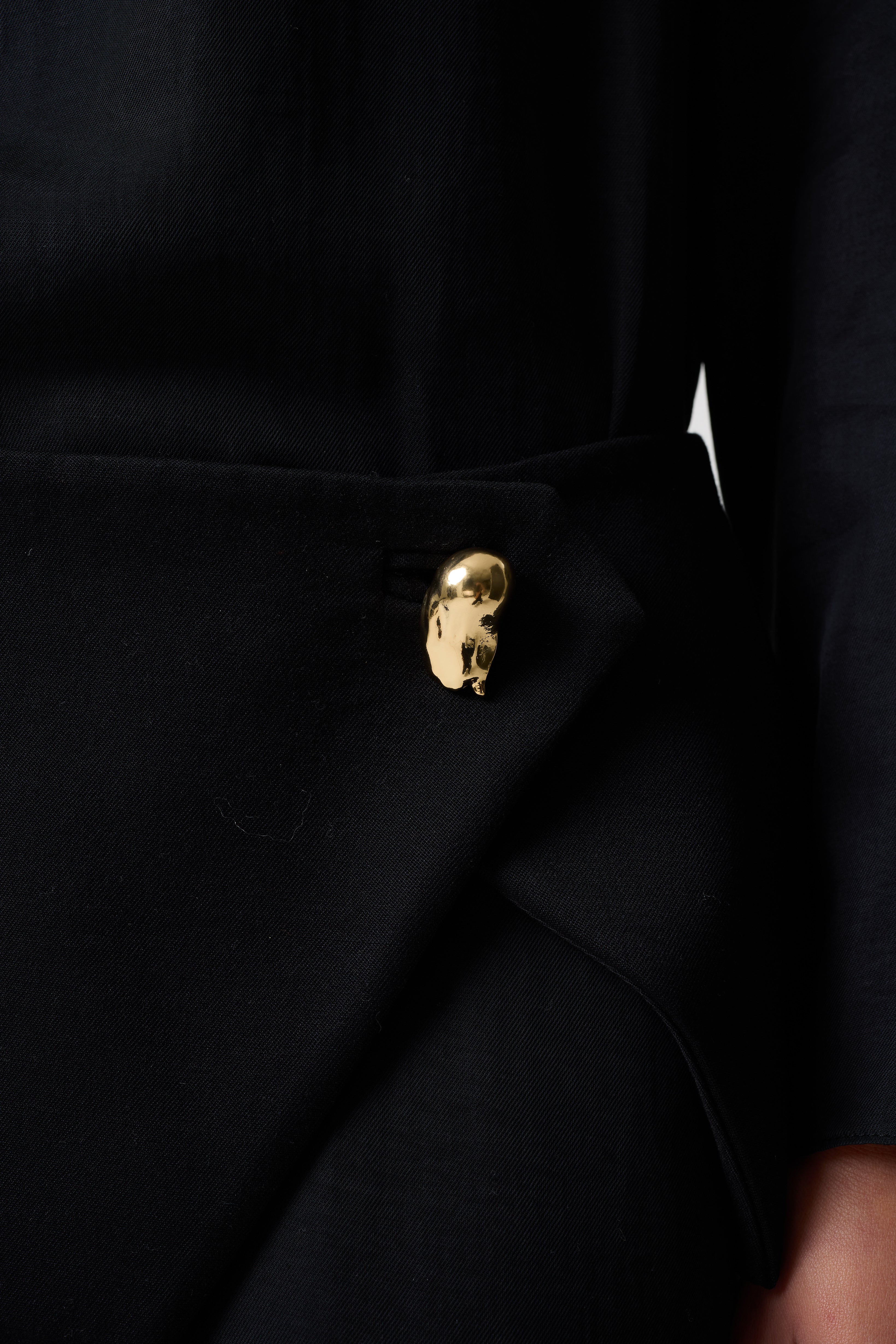 MAYA BLACK DRESS WITH PEPLUM BELT