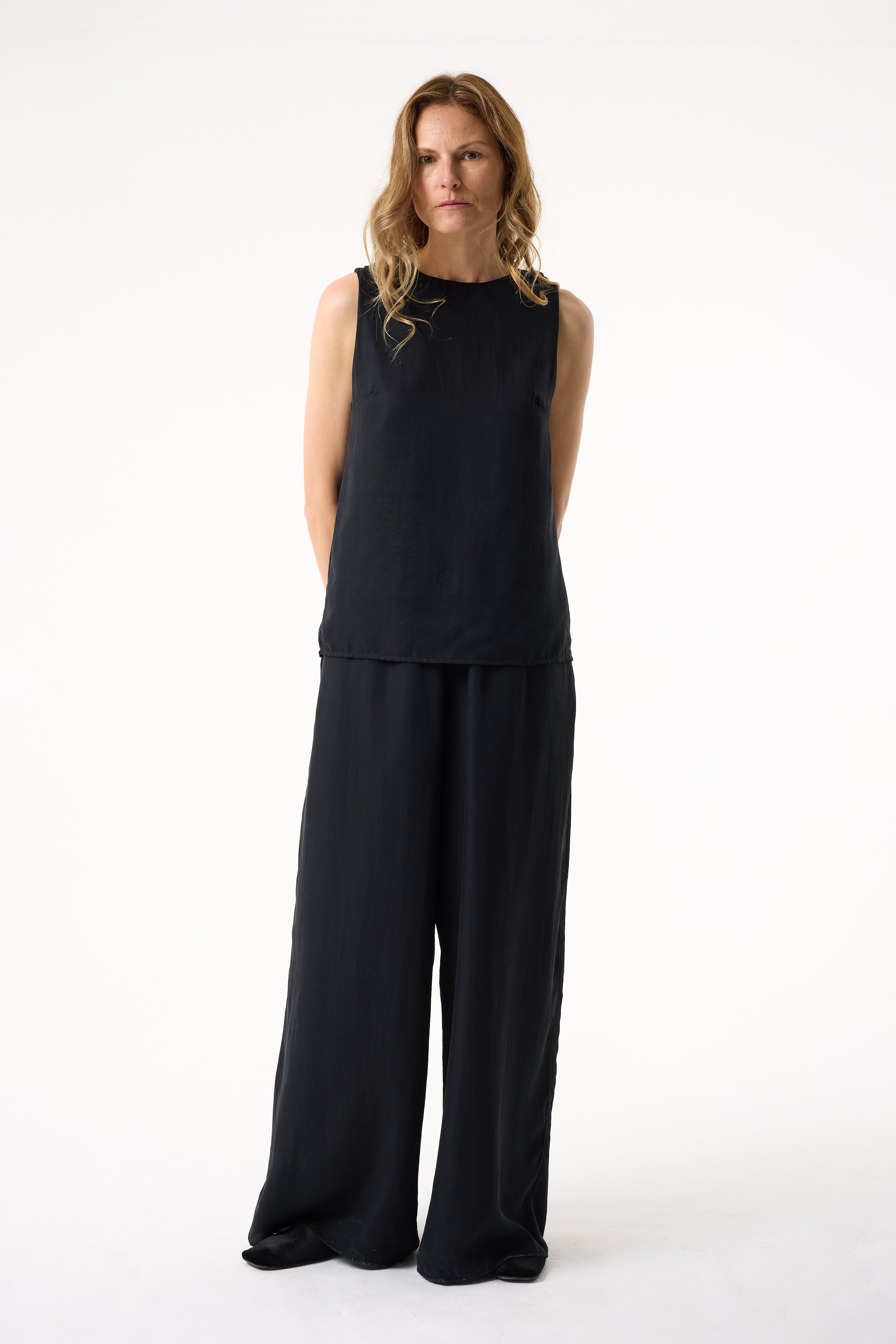 FERN BLACK TOP
