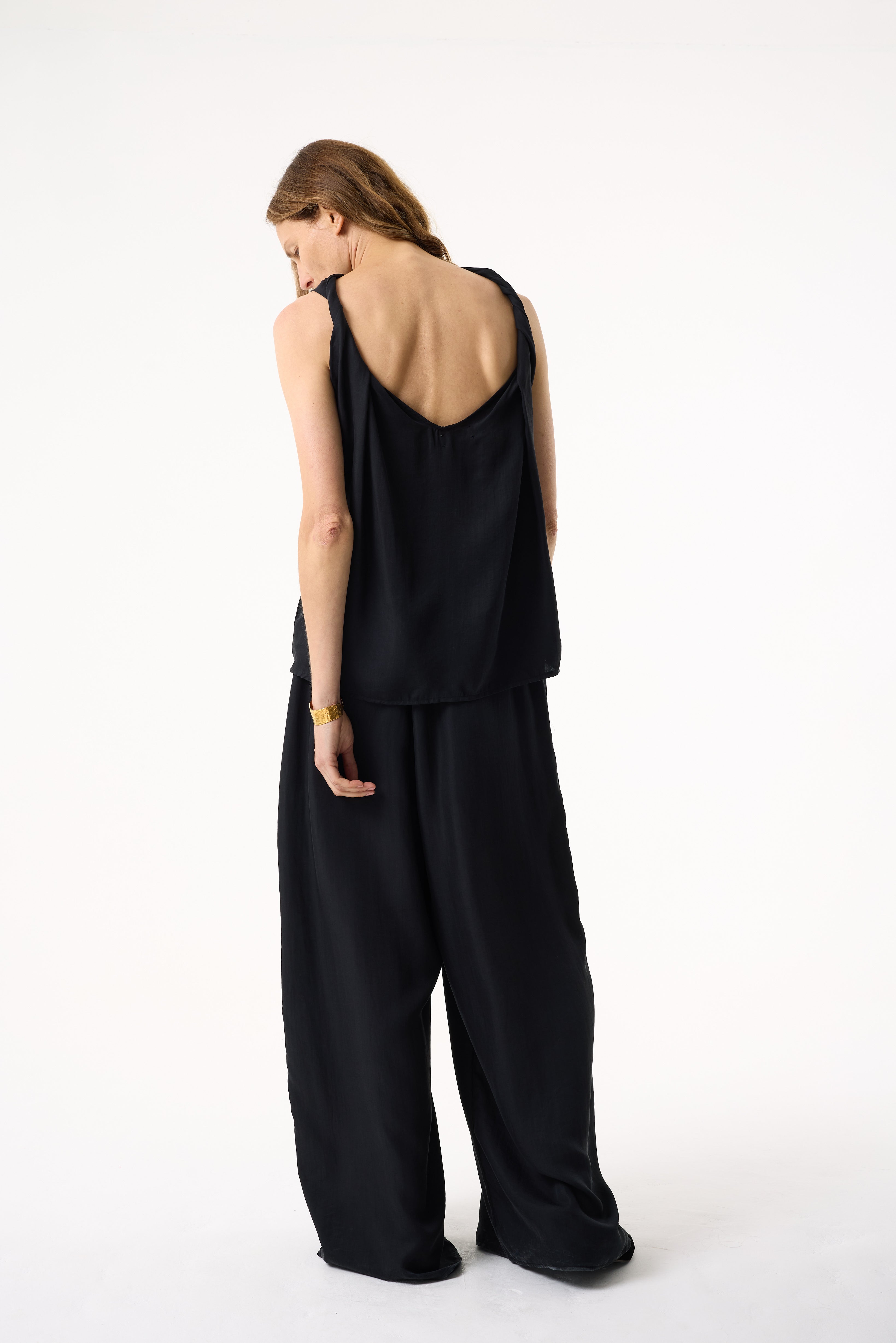 FERN BLACK TOP