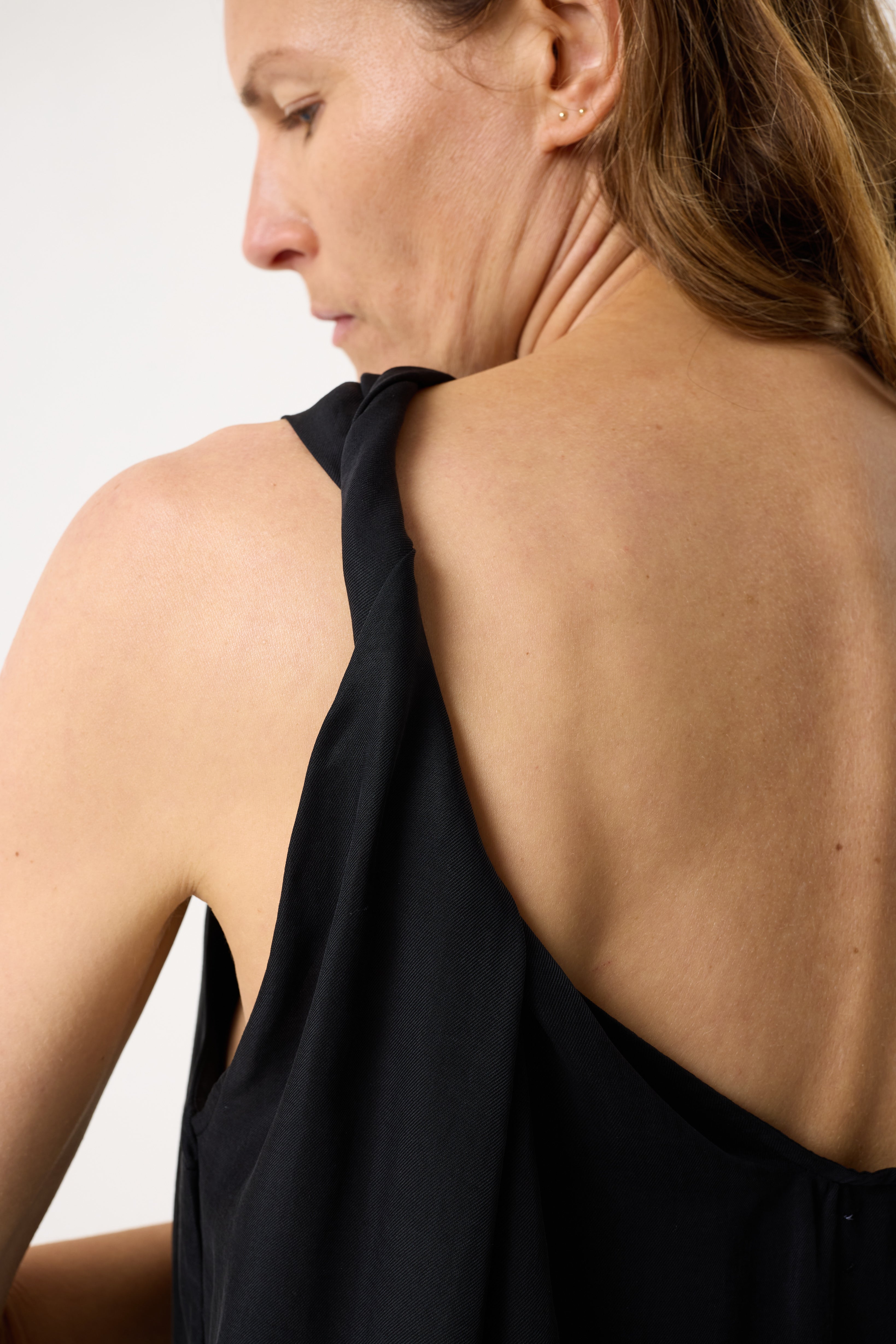 FERN BLACK TOP