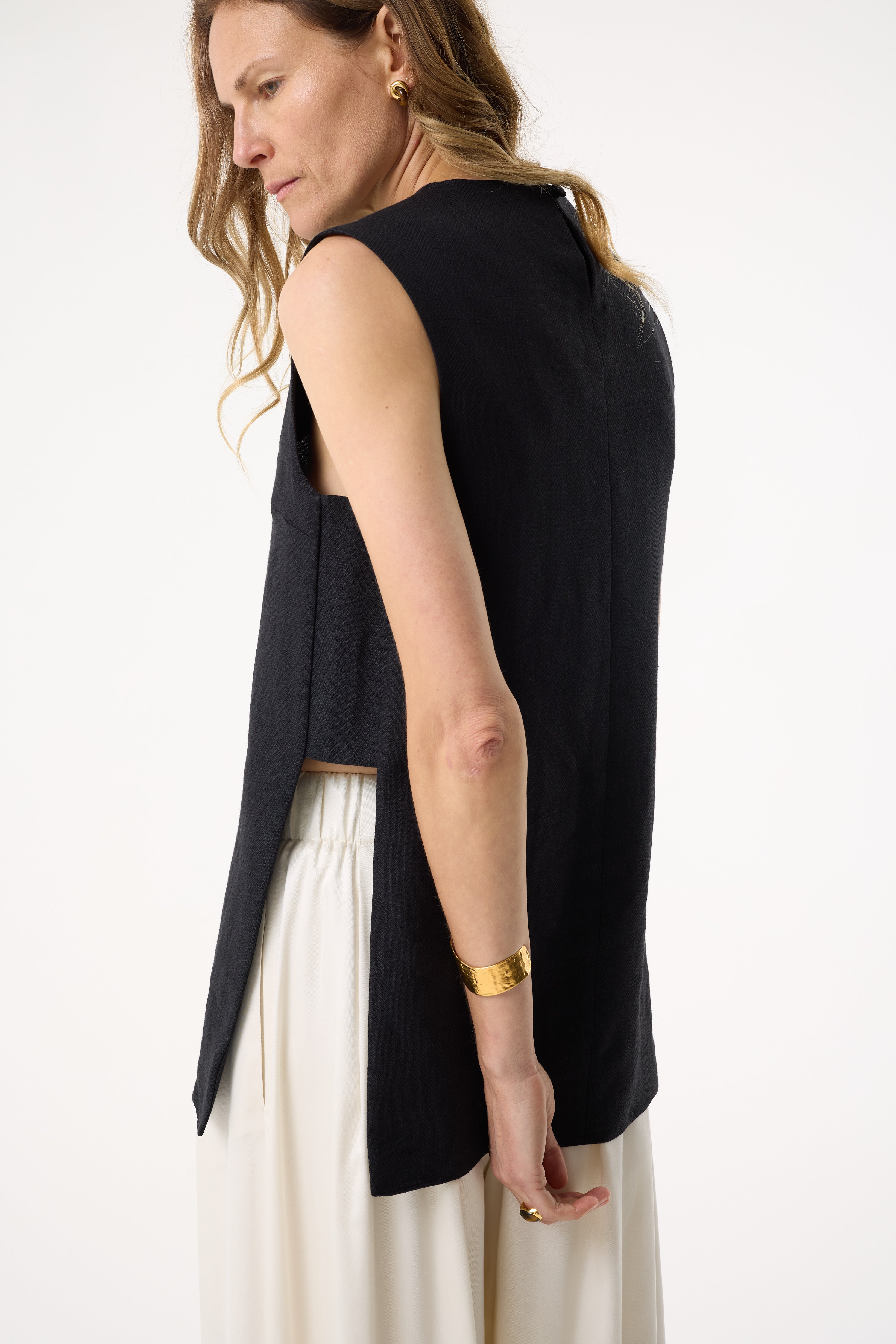 REESE BLACK TOP