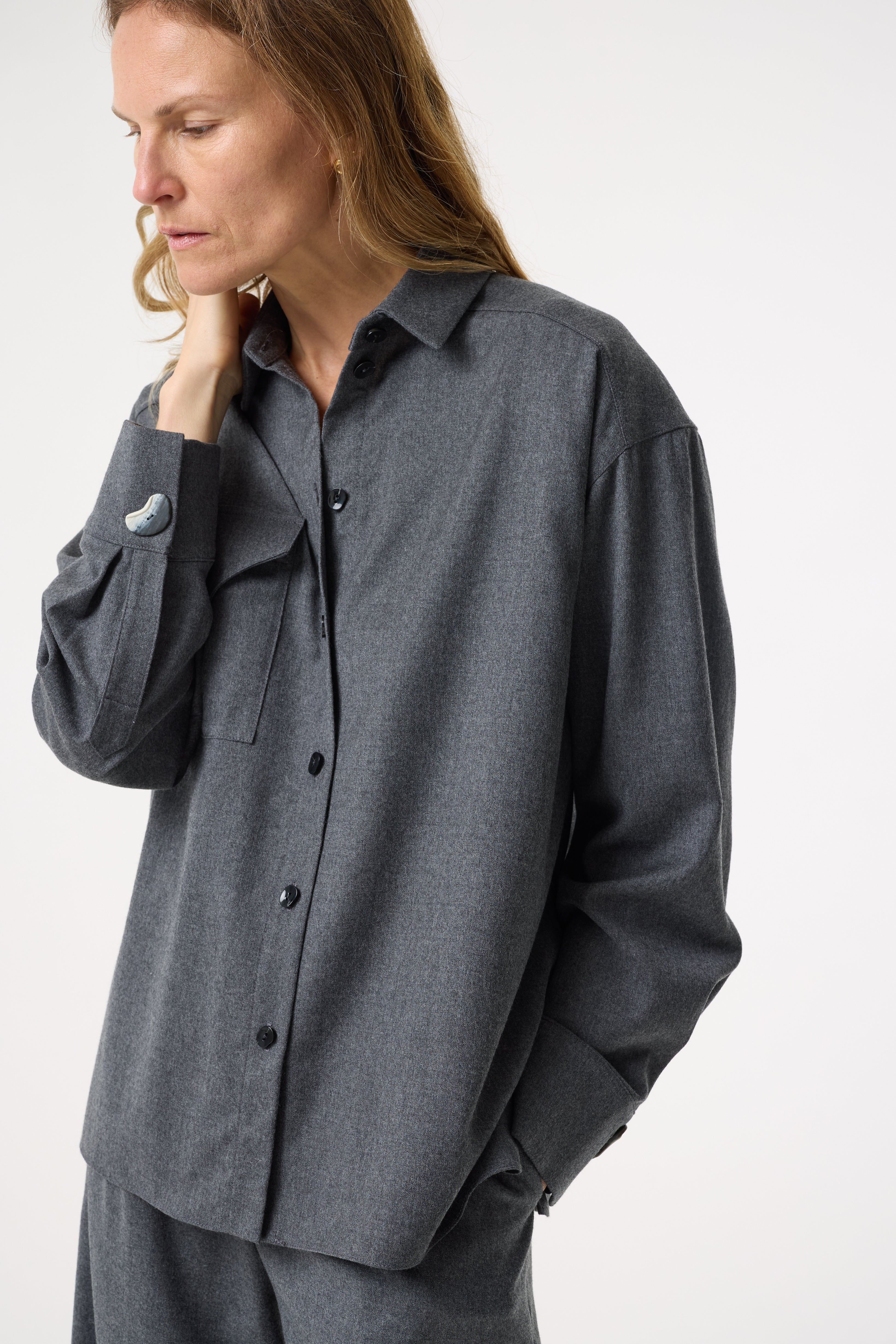 ROBYN GREY SHIRT