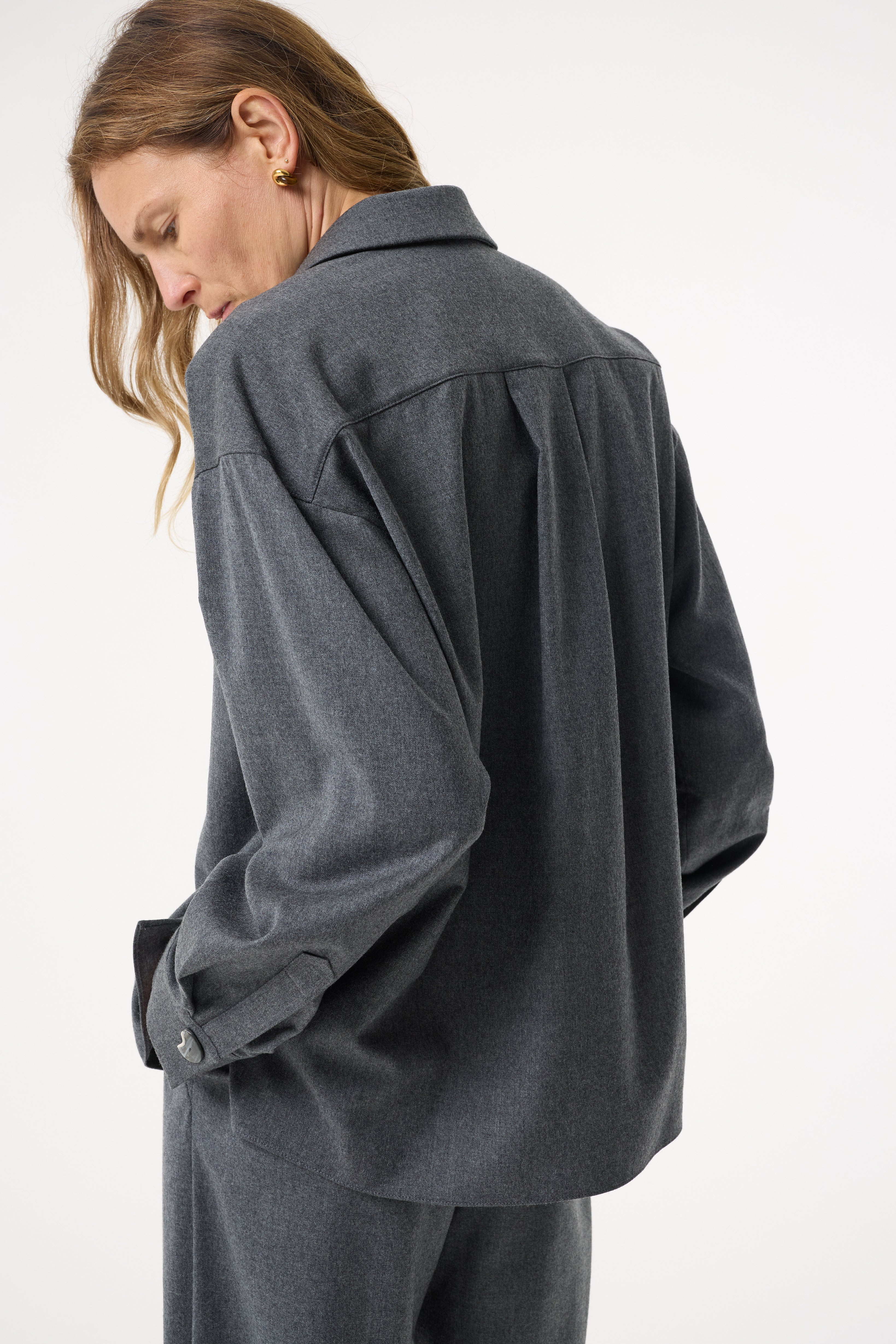 ROBYN GREY SHIRT