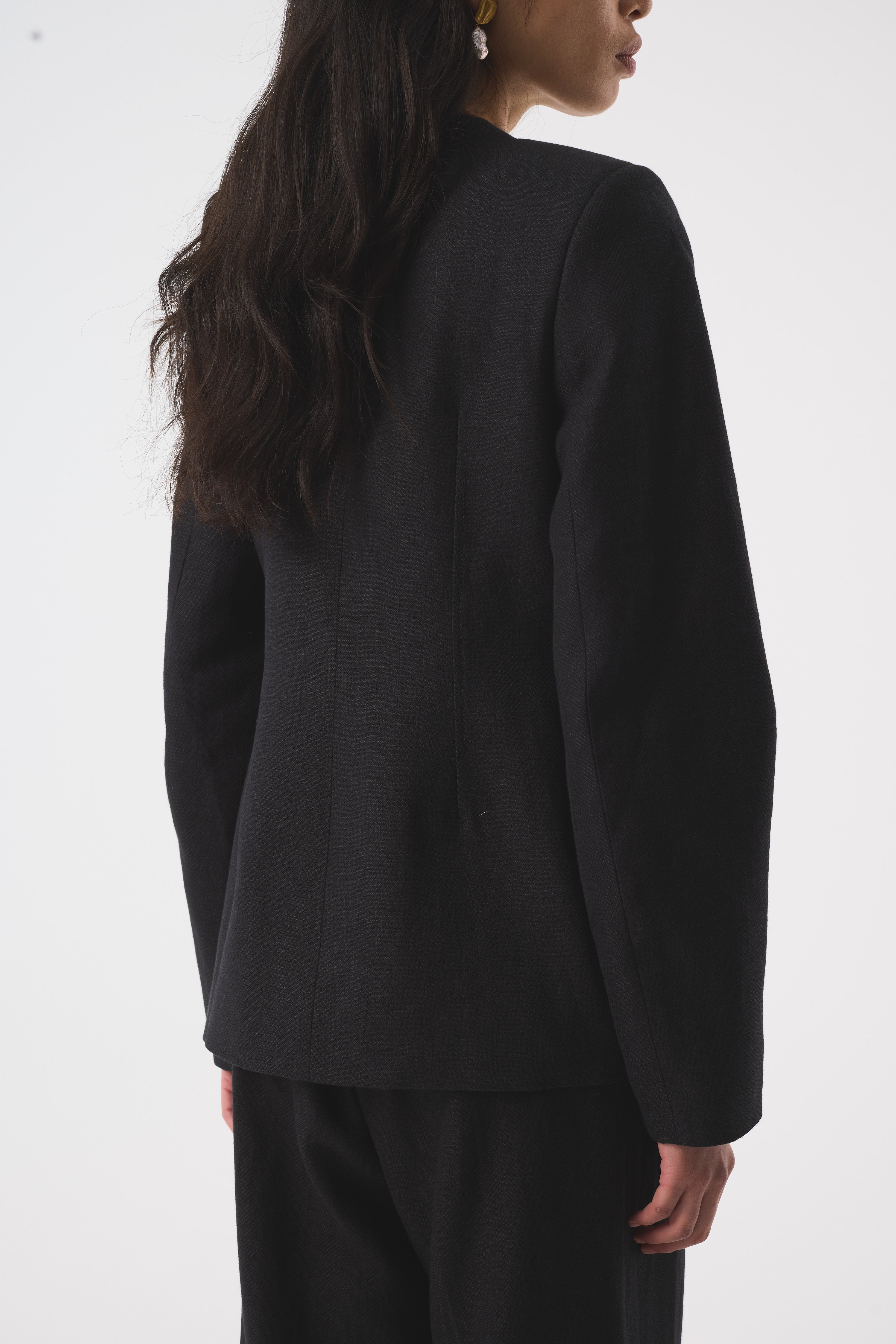 ELSIE BLACK JACKET